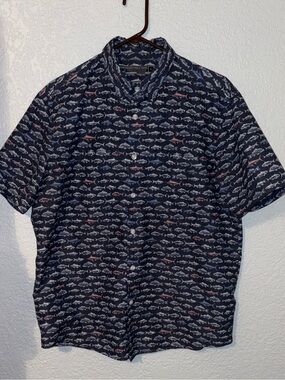 Roundtree & Yorke Navy Short-Sleeve Shark Pattern Button-Down Shirt